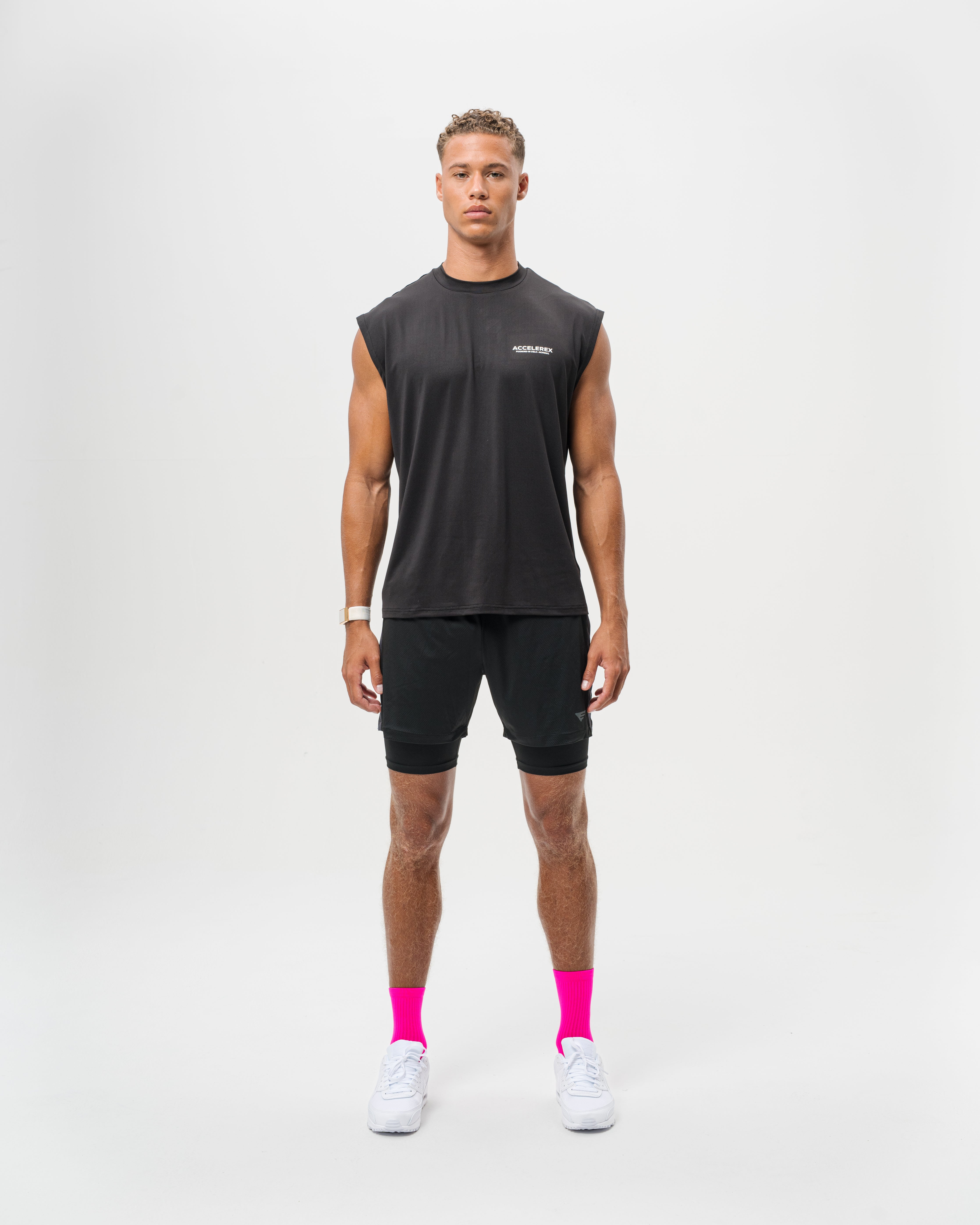 Black tank top med 2 in 1 shorts