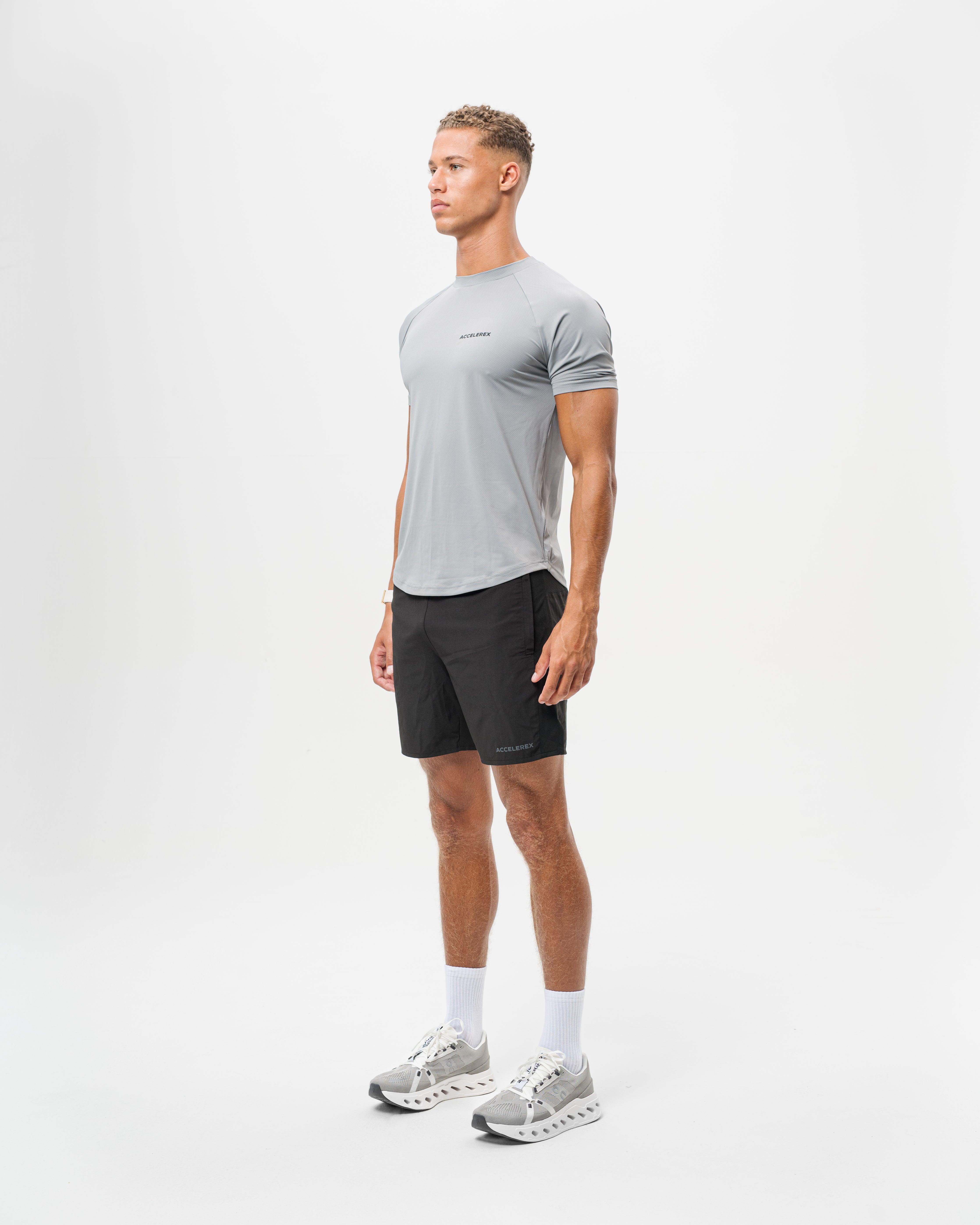 Svart Treningsshorts Pace side view